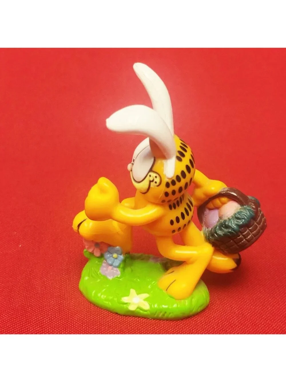 Vintage Paws Garfield Easter Bunny PVC Figurine Bunny Ears Easter Eggs
